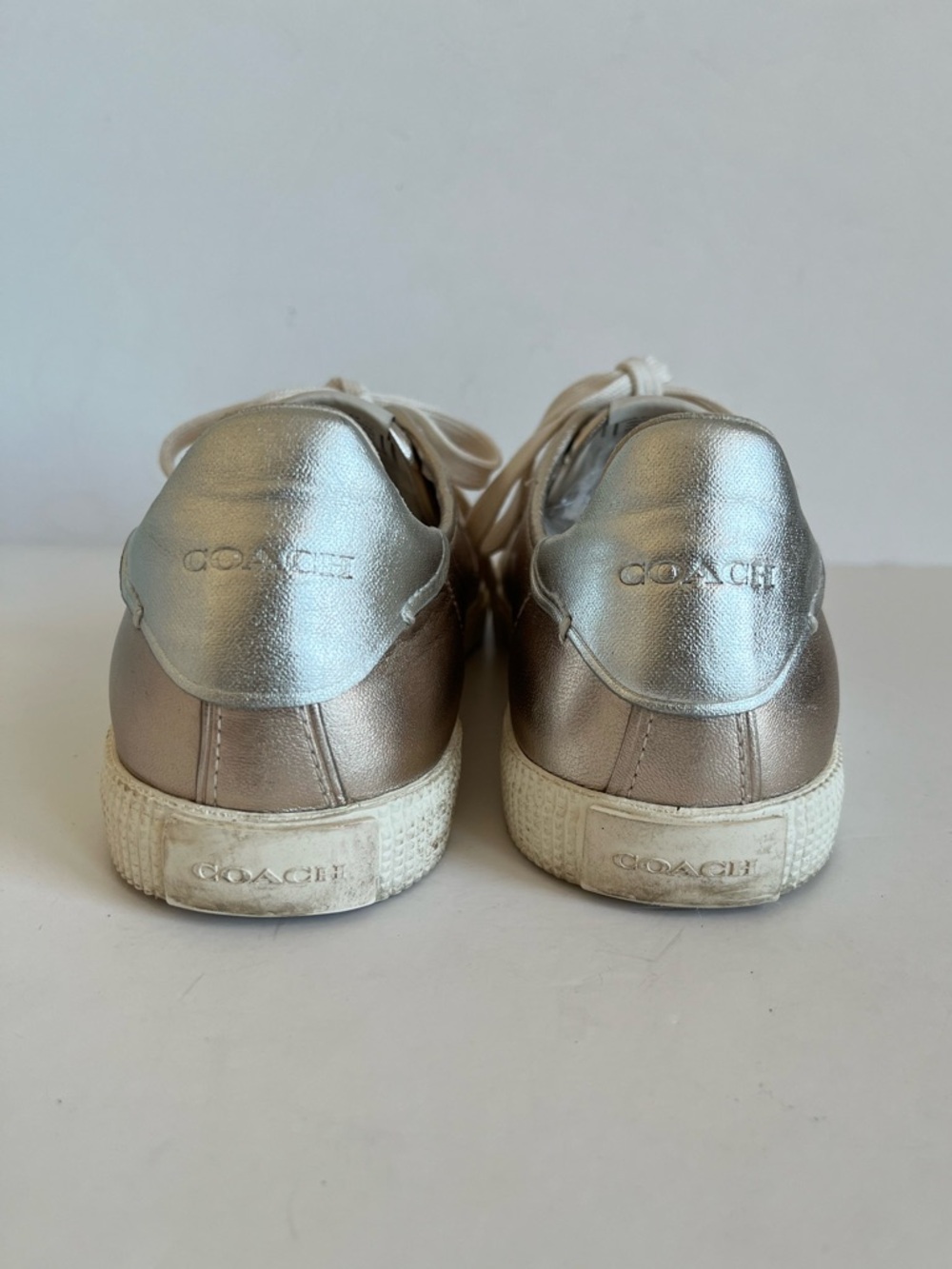 Coach Metallic Silver Low-Top Sneakers women’s size 8B - Picture 4 of 11
